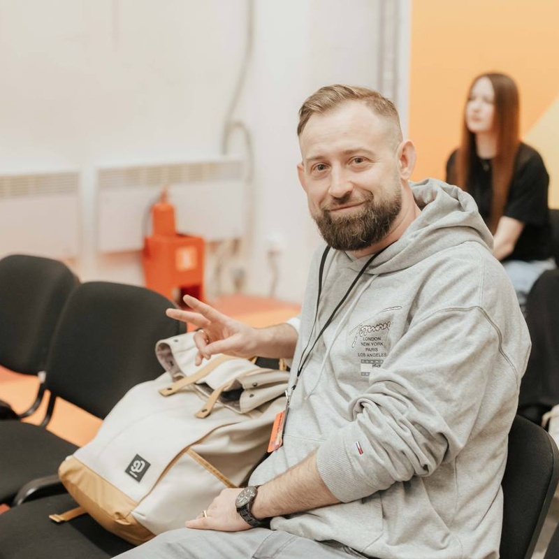 Владислав
Гребенюк 