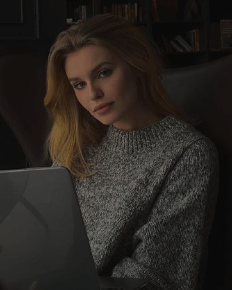 Анна  
Артемьева