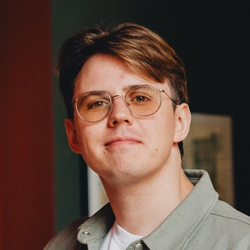 Николай
Касперский