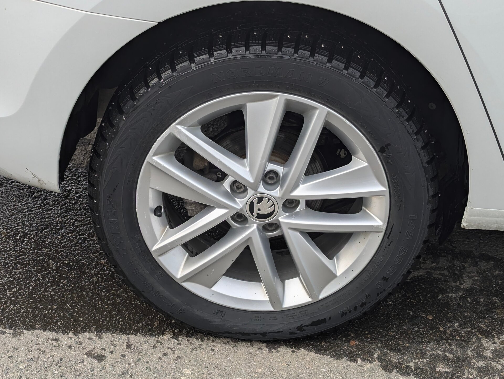 Skoda Rapid, I Рестайлинг Hockey Edition Ambition, 2019, Лифтбек