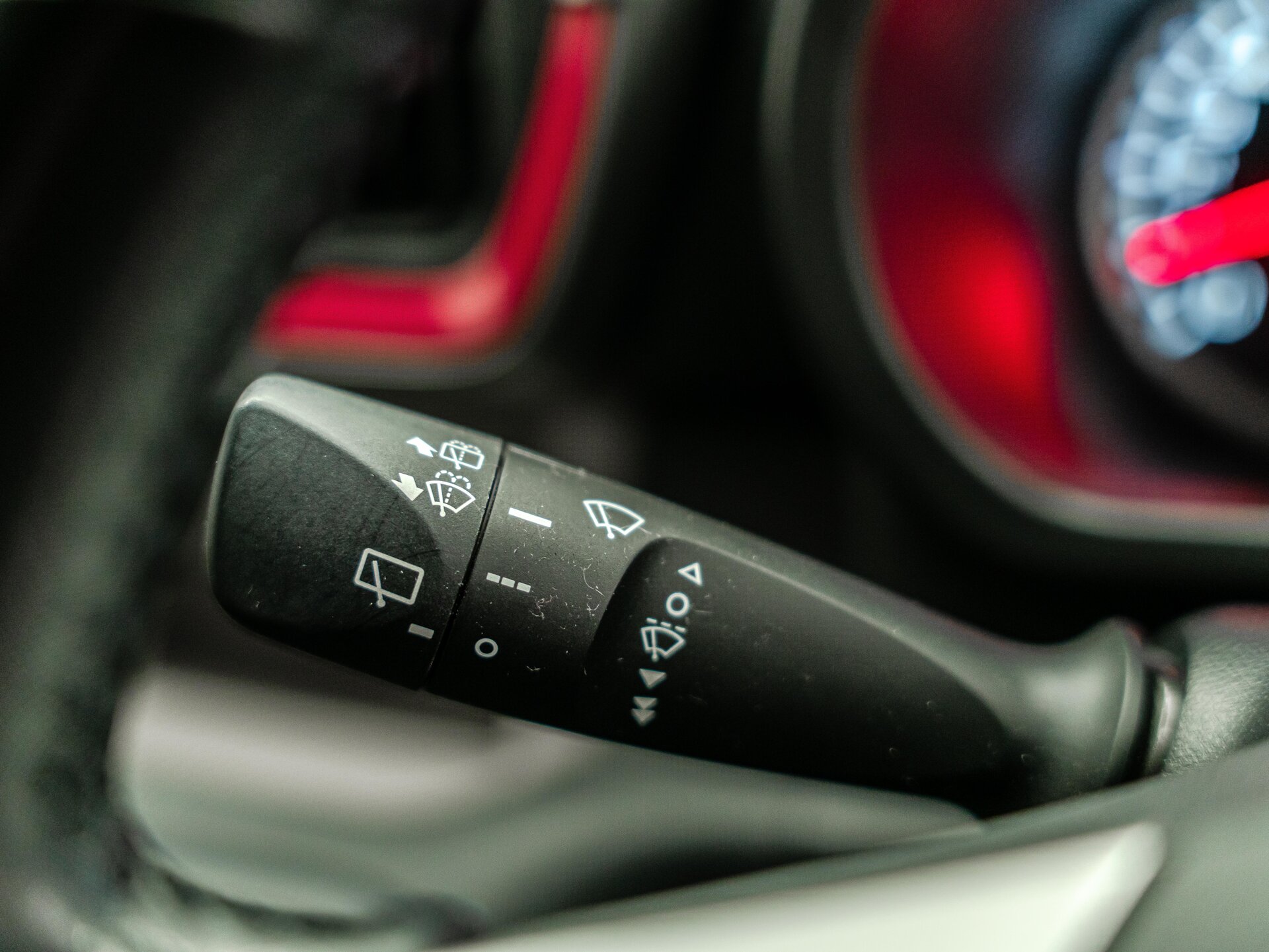 Toyota Passo 2017 11