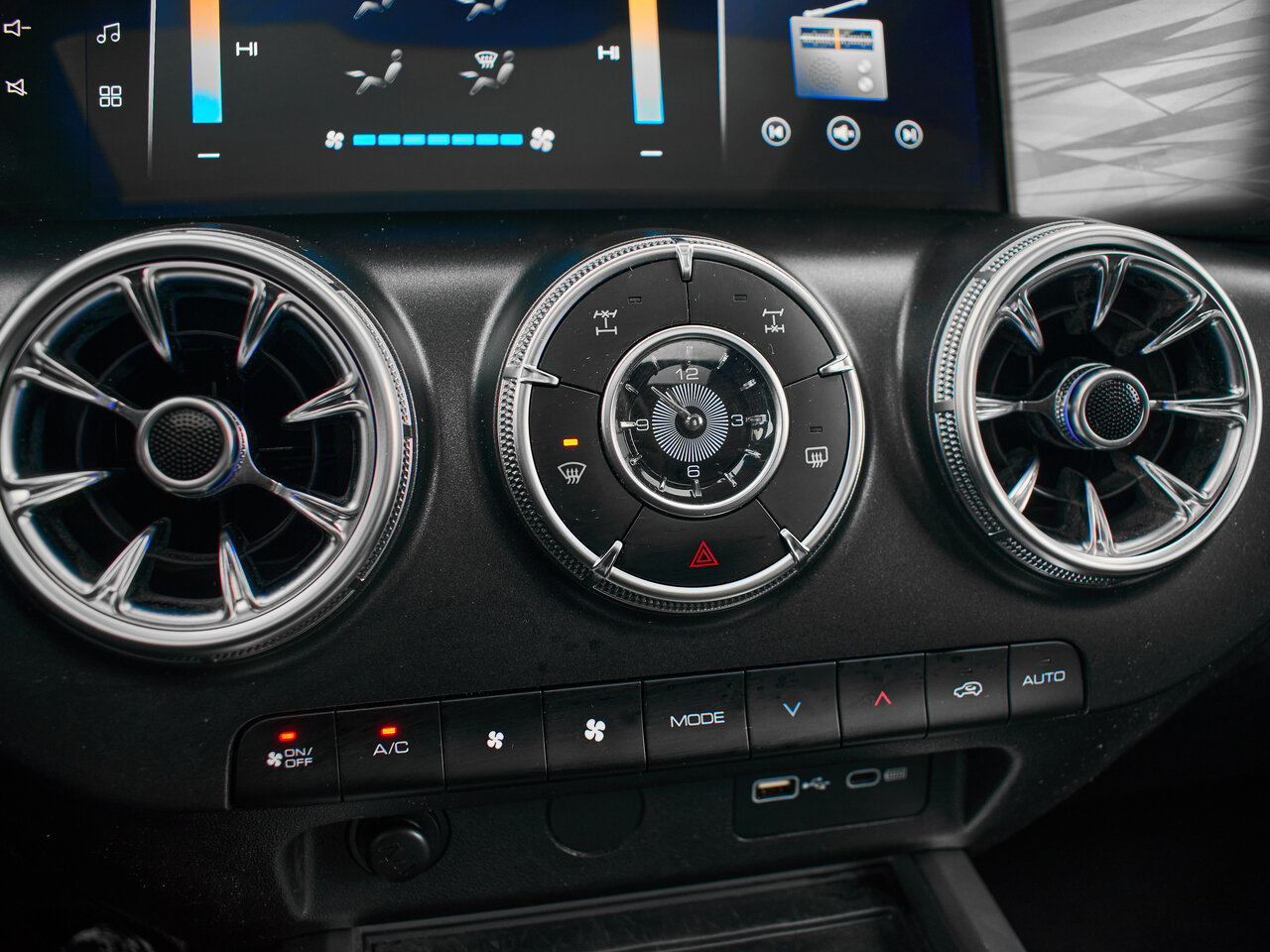 Купить Tank 300 2.0 AT (220 л.с.) 4WD, 2023 в Екатеренбурге