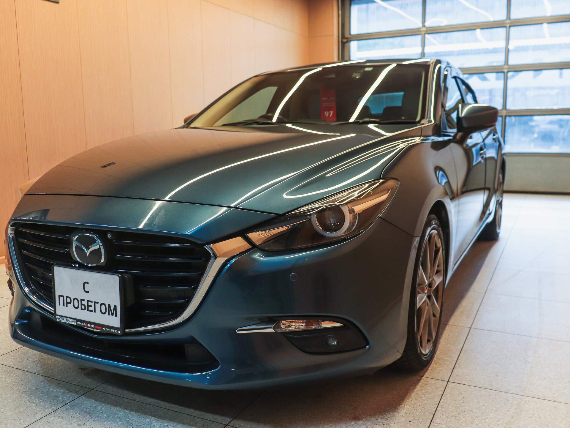 Mazda Axela 2017 4