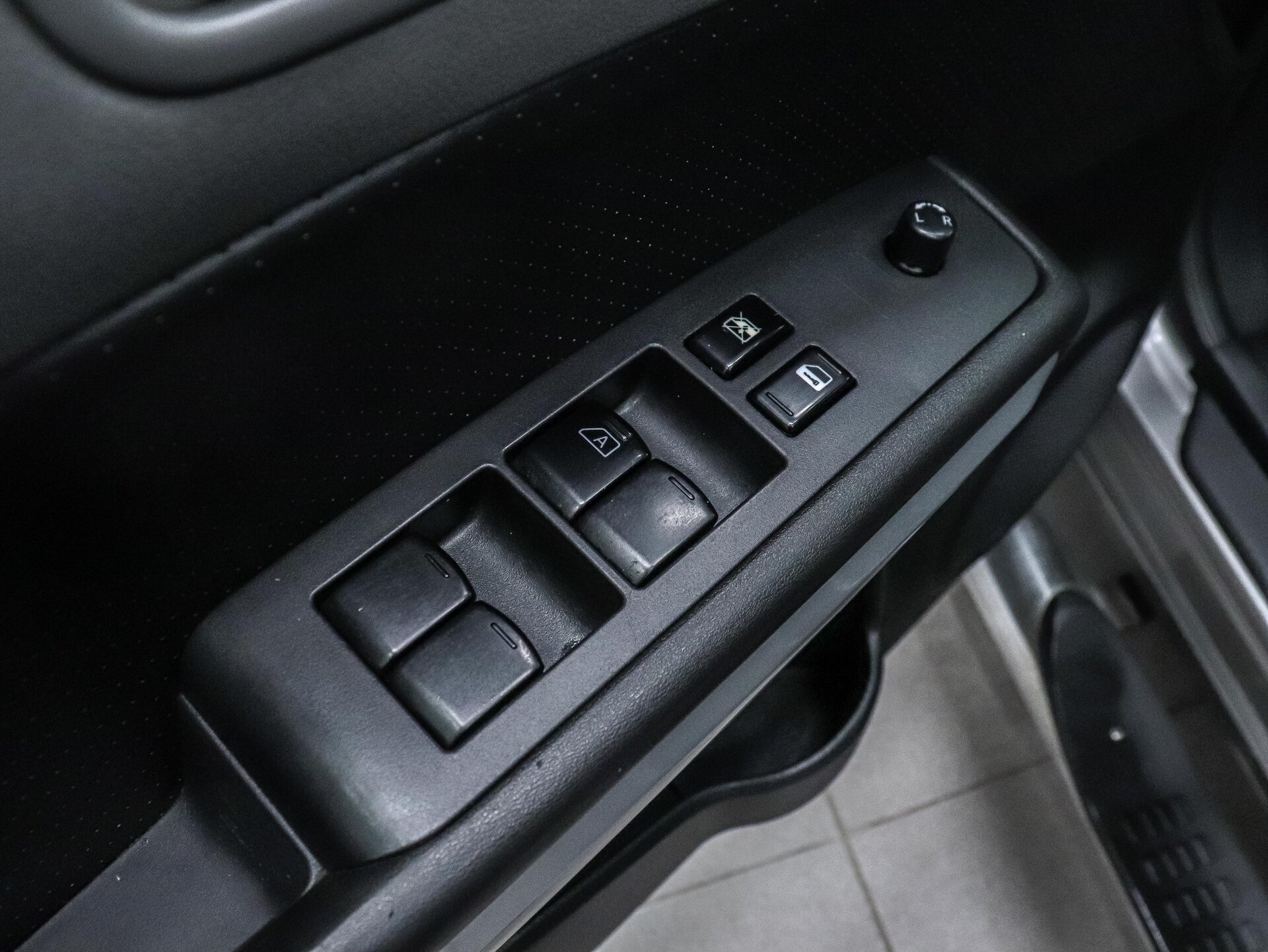 Nissan X-Trail 2007 8