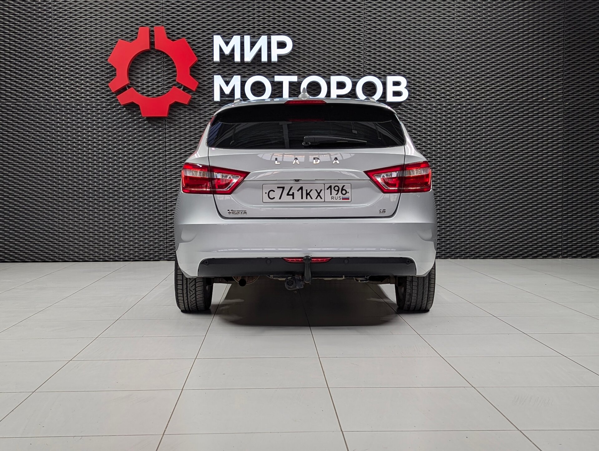 Lada (ВАЗ) Vesta, I Luxe Prestige (2017-2019), 2019, Универсал 5 дв.