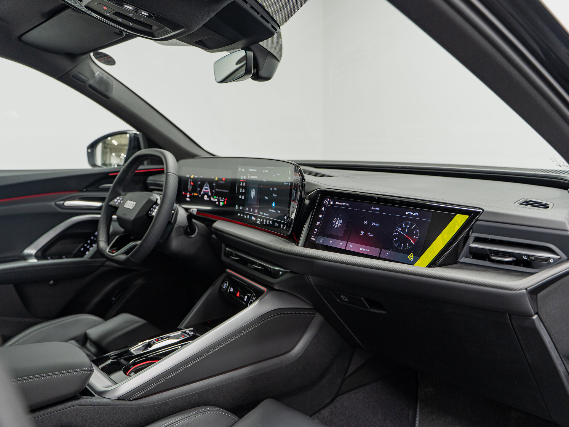 Автомобиль Audi Q5 40 TDI 2.0d AMT (204 л.с.) 4WD - 14