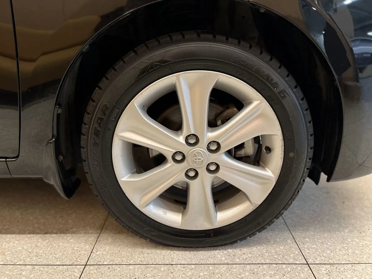 Toyota Ractis 2016 24