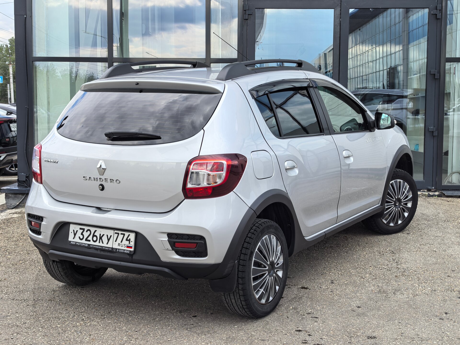 Renault Sandero, II Рестайлинг Stepway Drive, 2019, Хэтчбек 5 дв.