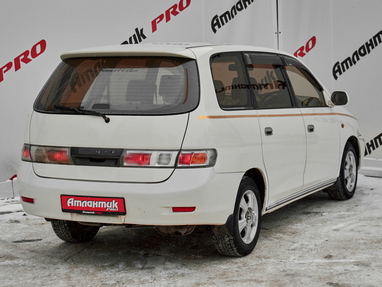 Купить Toyota Gaia 2.0 AT (135 л.с.), 1999 в Екатеренбурге