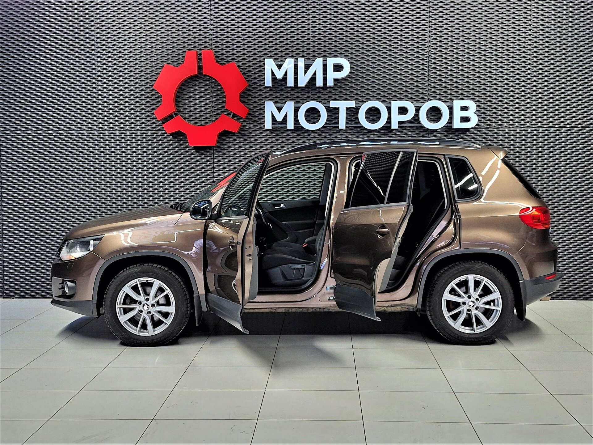 Volkswagen Tiguan, I Рестайлинг Trend&Fun, 2014, Внедорожник 5 дв.