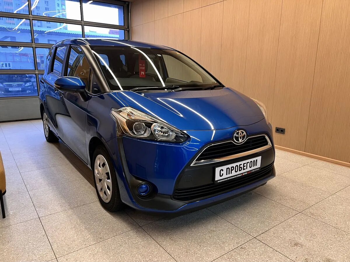 Toyota Sienta 2018 1