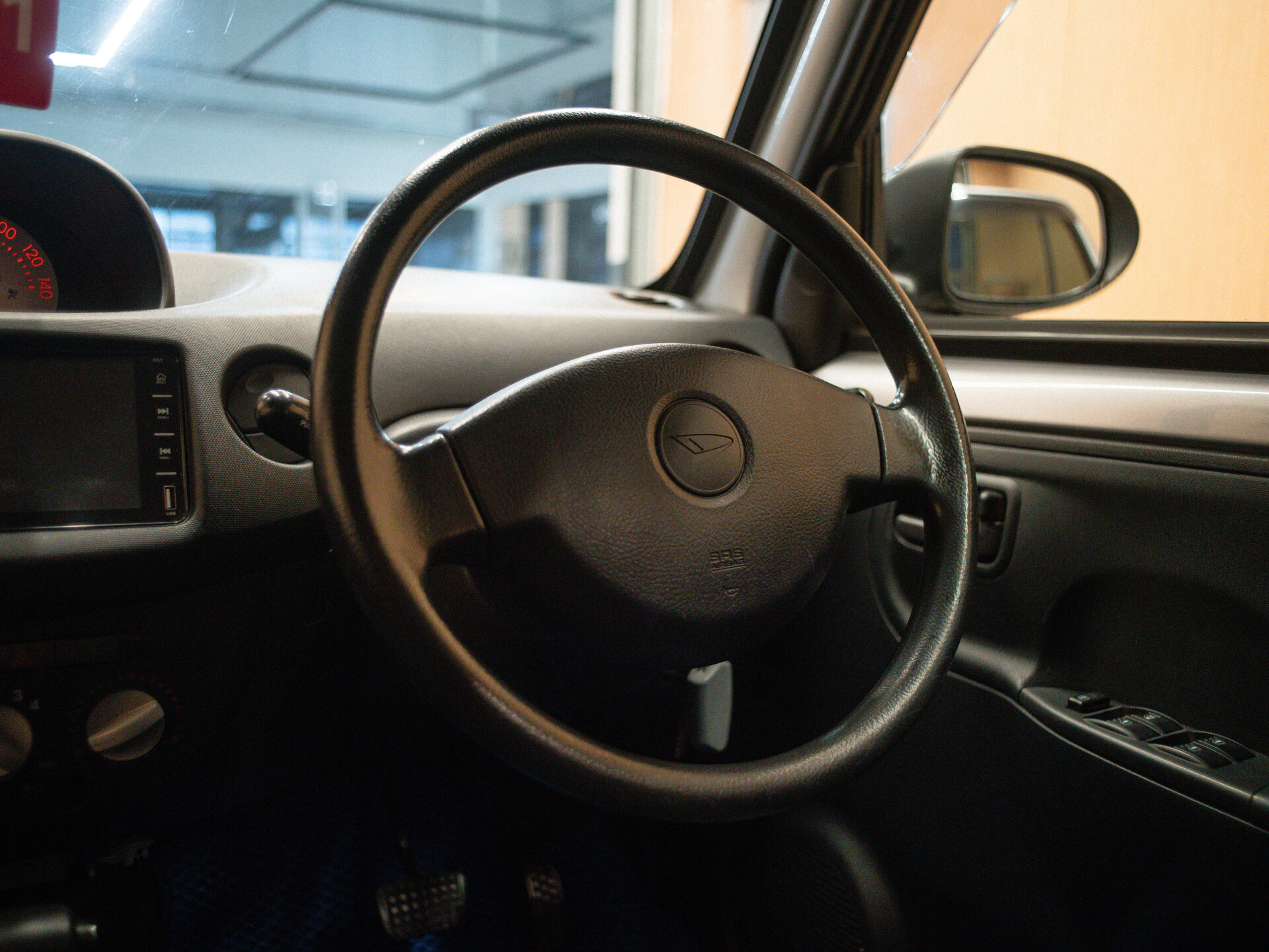 Daihatsu Esse 2011 15