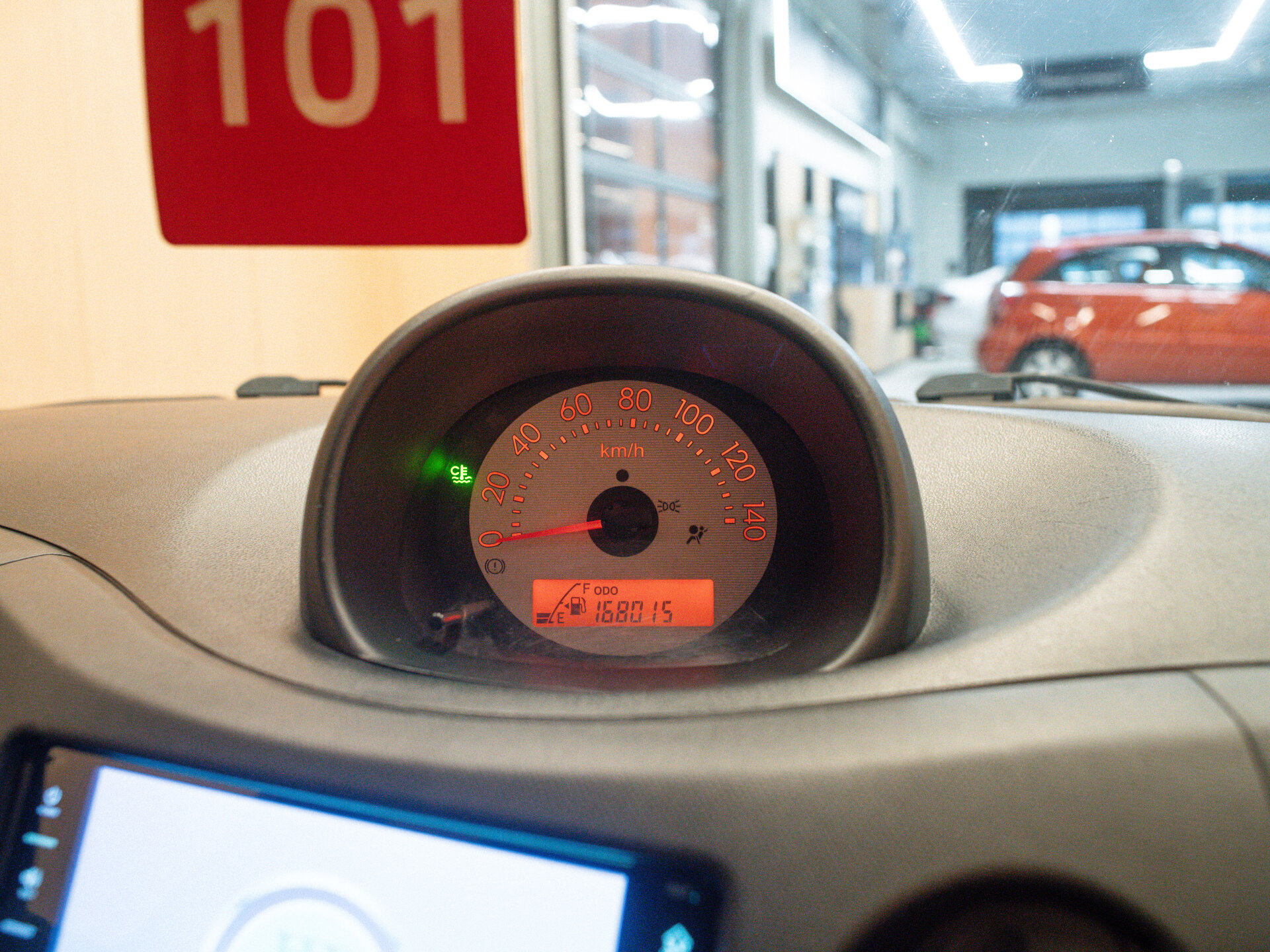 Daihatsu Esse 2011 11