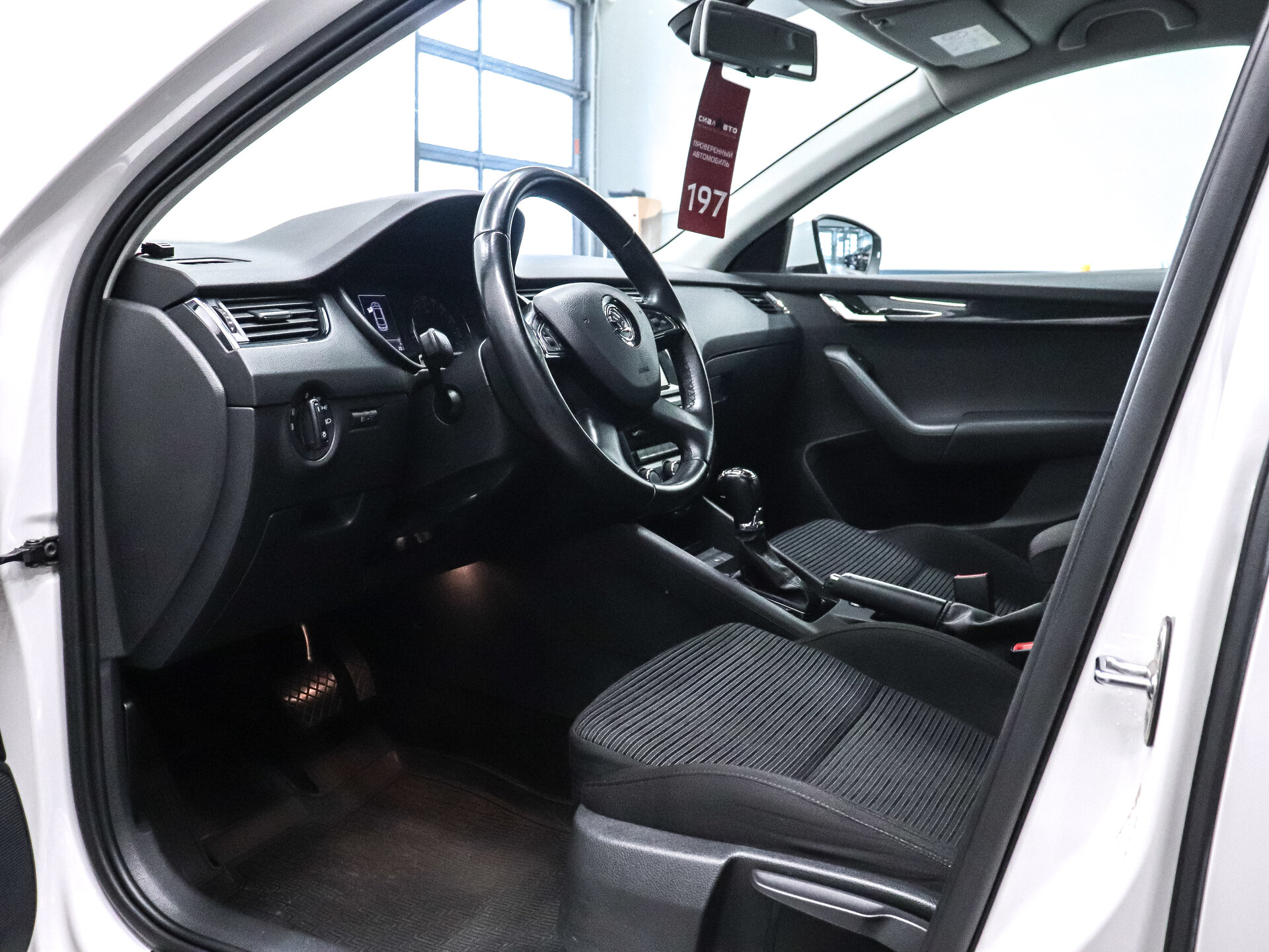 Skoda Octavia 2015 10