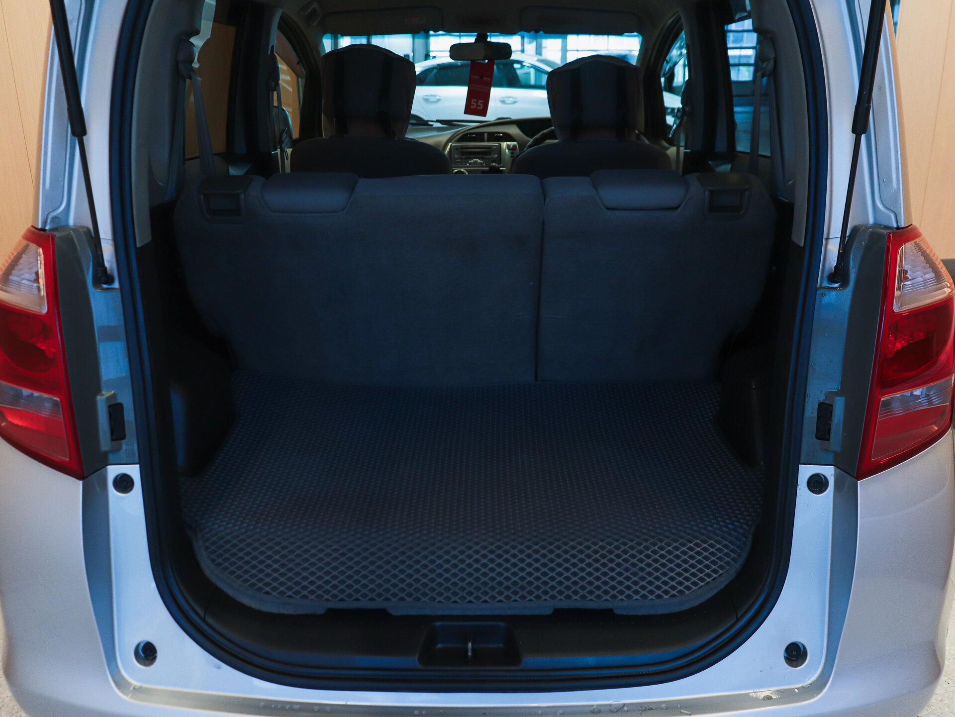 Toyota Ractis 2007 20