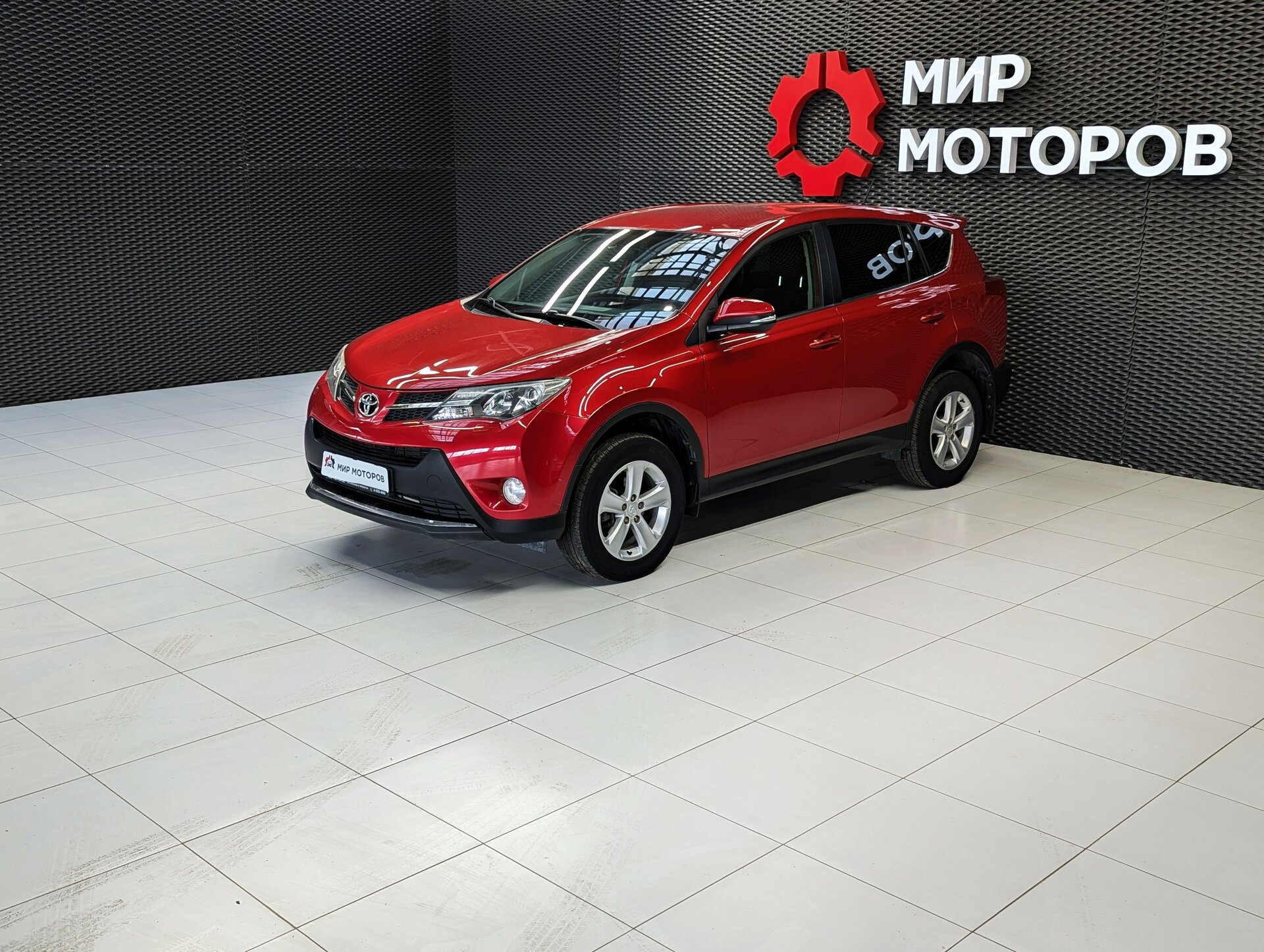 Toyota RAV4, IV (XA40) Комфорт Плюс, 2014, Внедорожник 5 дв.