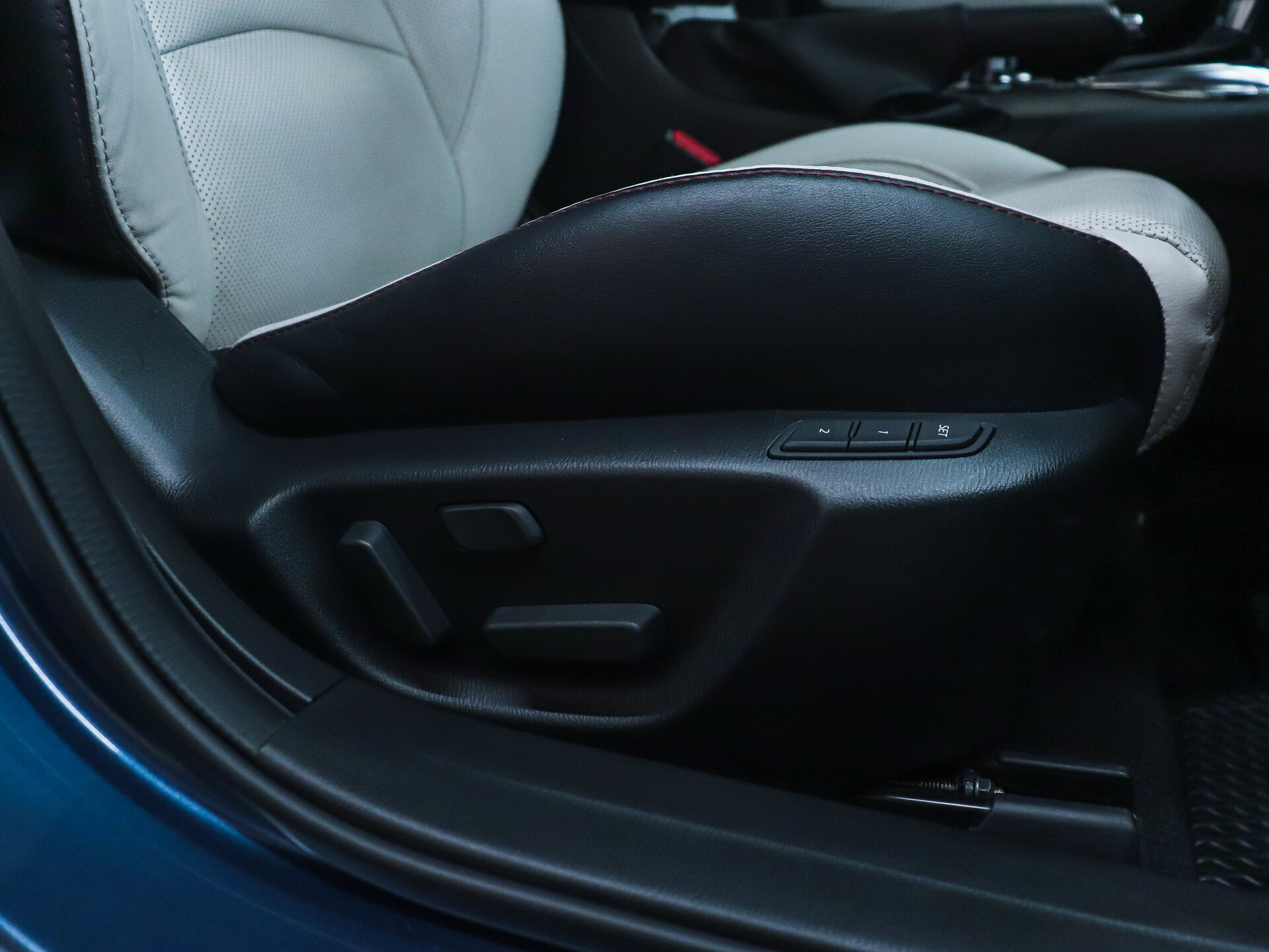 Mazda Axela 2017 12