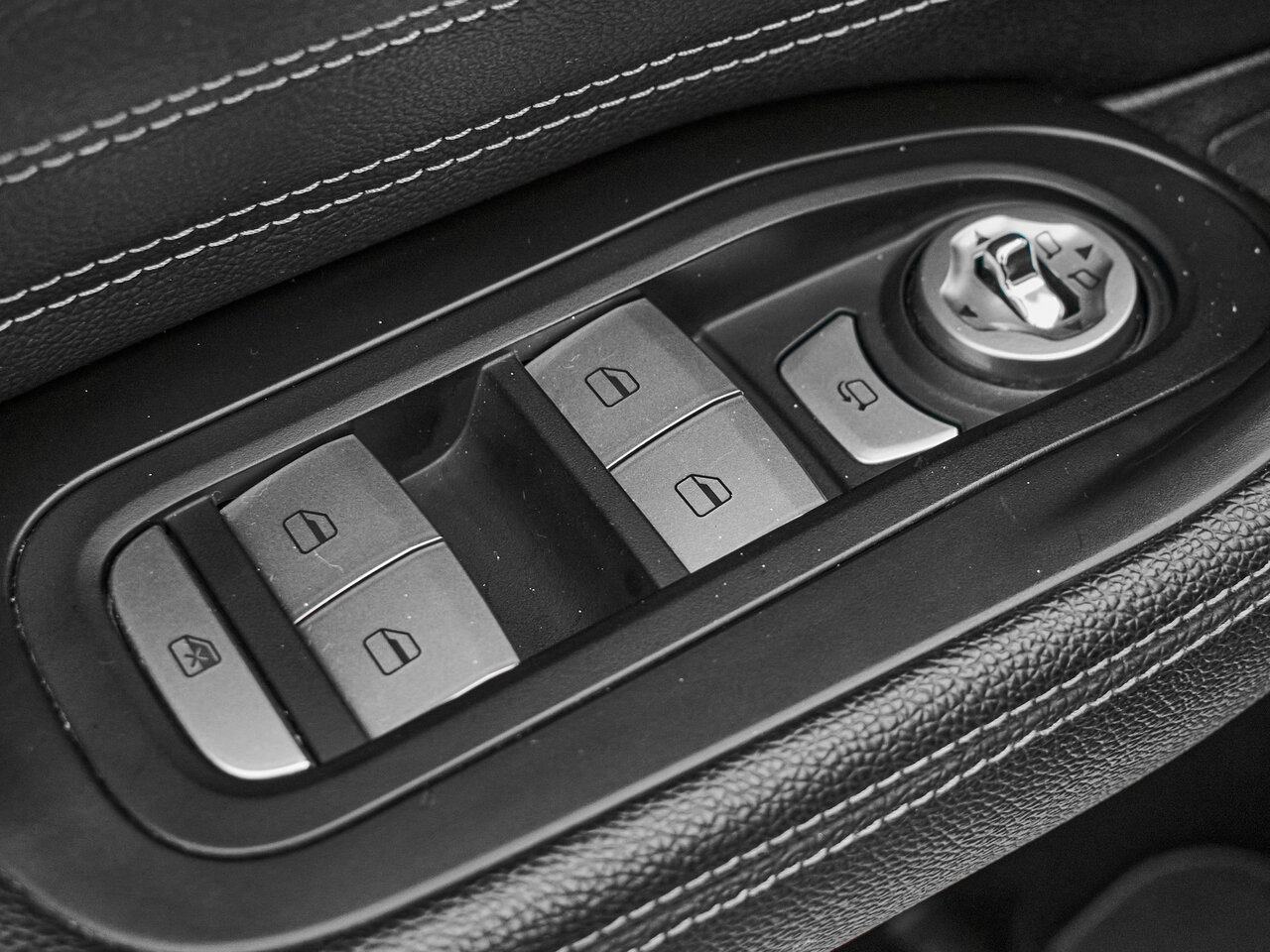 Купить EXEED VX 2.0 AMT (249 л.с.) 4WD, 2022 в Екатеренбурге