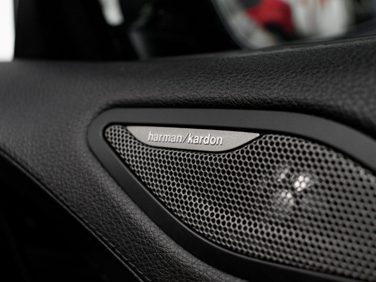 Купить BMW 6 серии 640i xDrive 3.0 AT (320 л.с.) 4WD, 2015 в Екатеренбурге