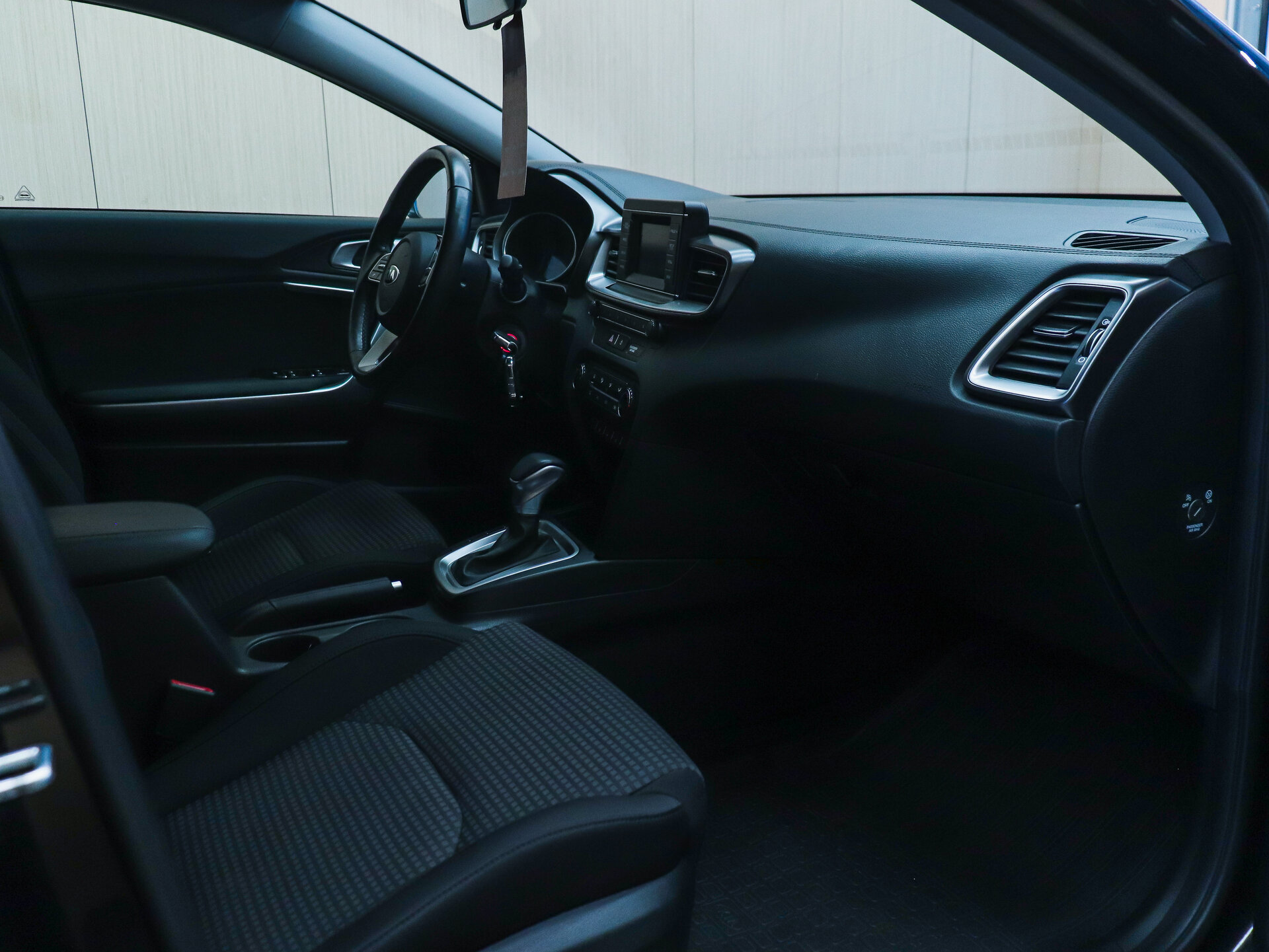 Kia Ceed 2019 25