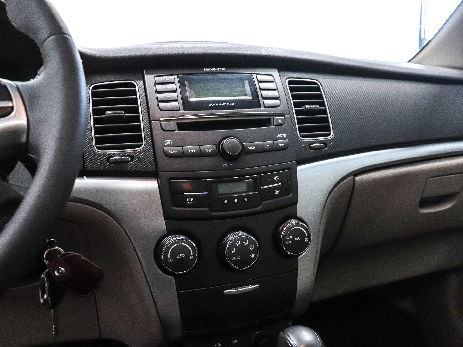 SsangYong Actyon 2011 15