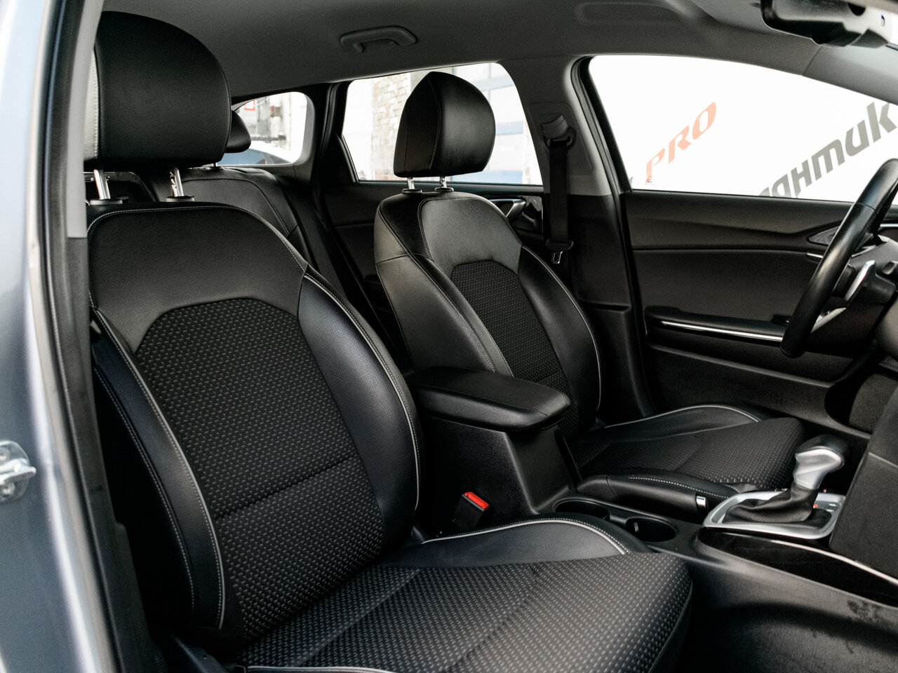 Купить Kia Ceed 1.4 AMT (140 л.с.), 2021 в Екатеренбурге