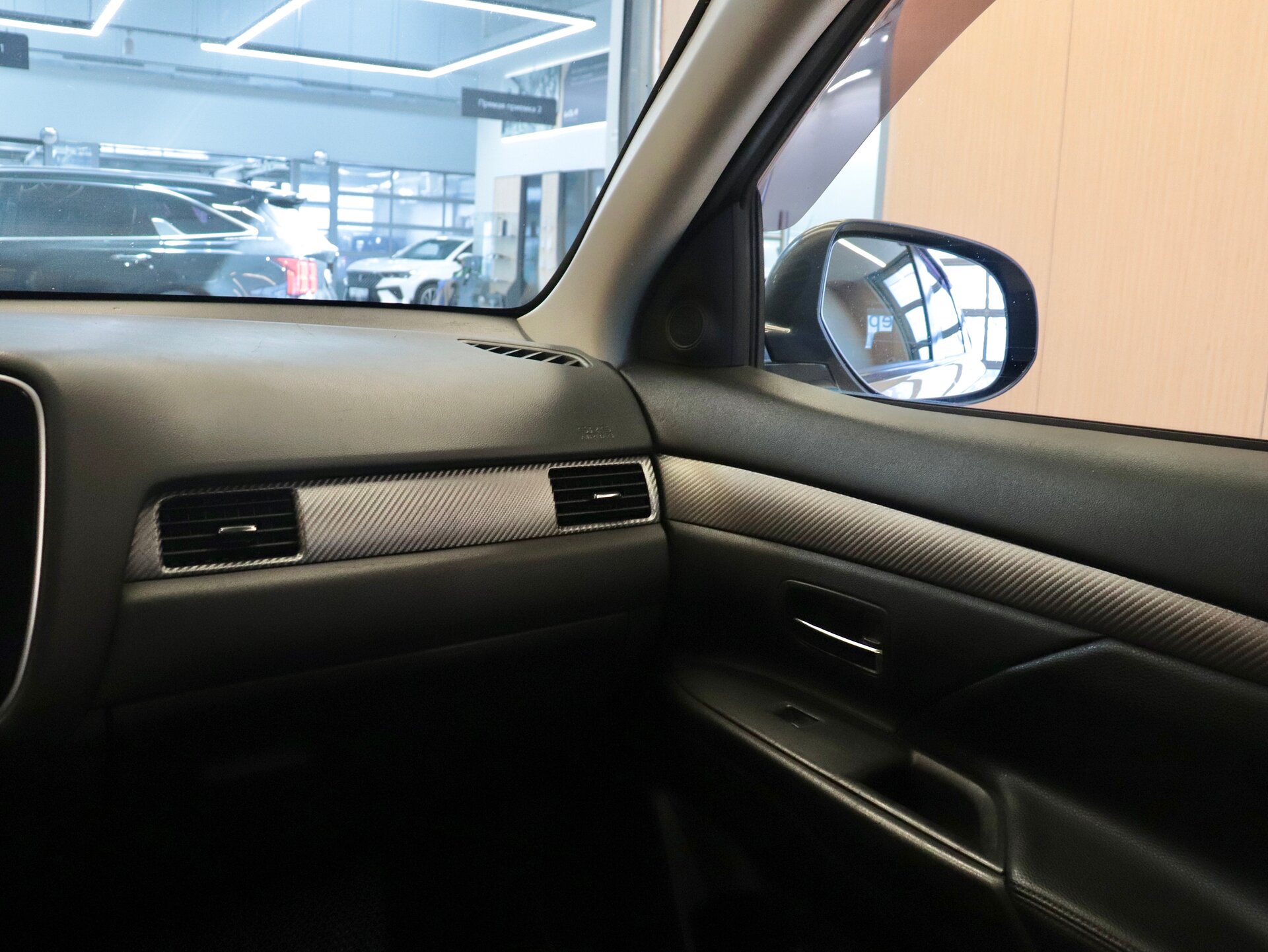 Mitsubishi Outlander 2014 20