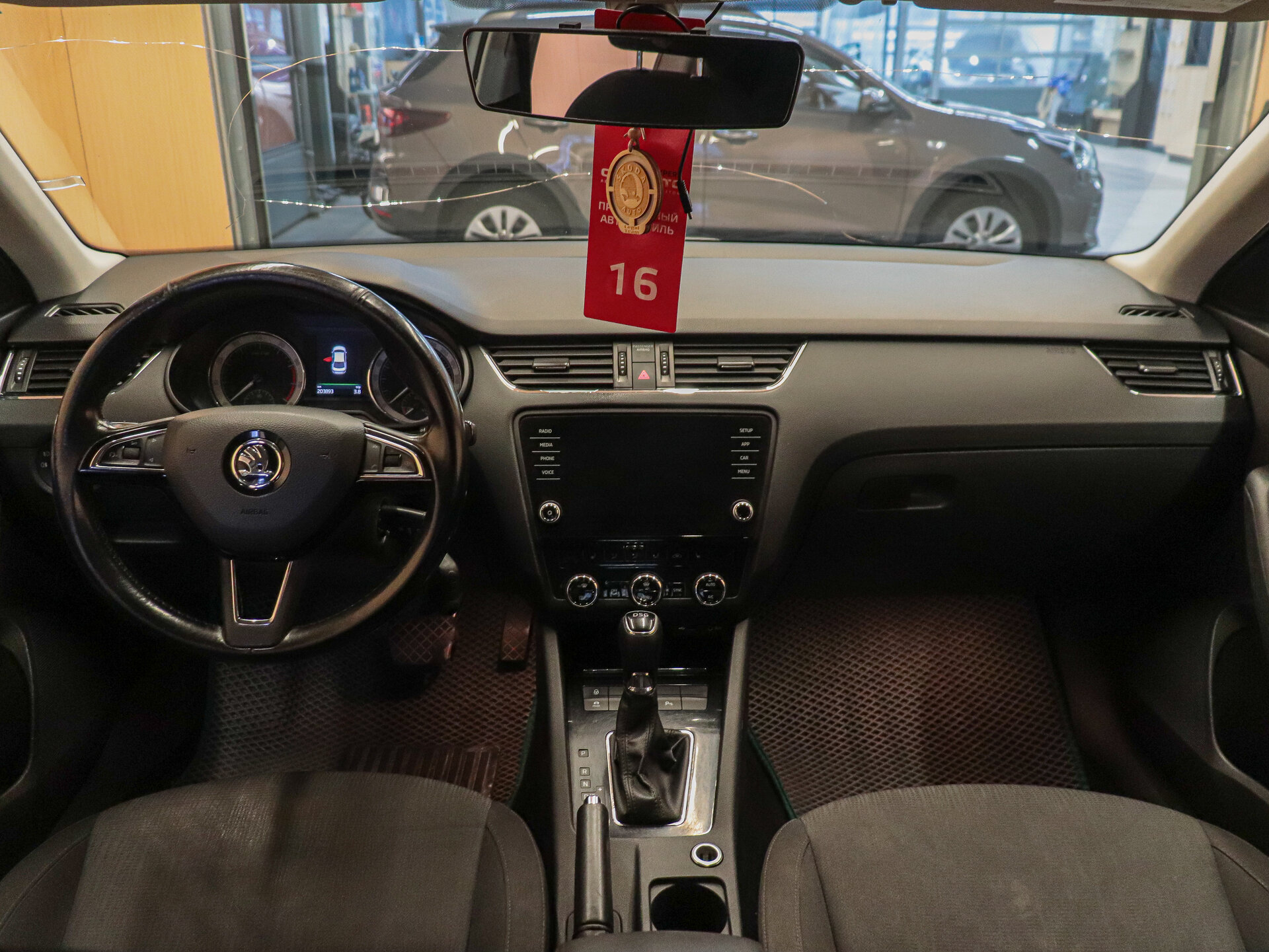 Skoda Octavia 2017 12
