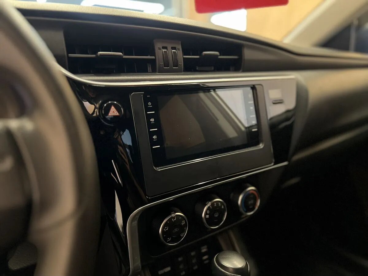 Toyota Corolla 2016 13
