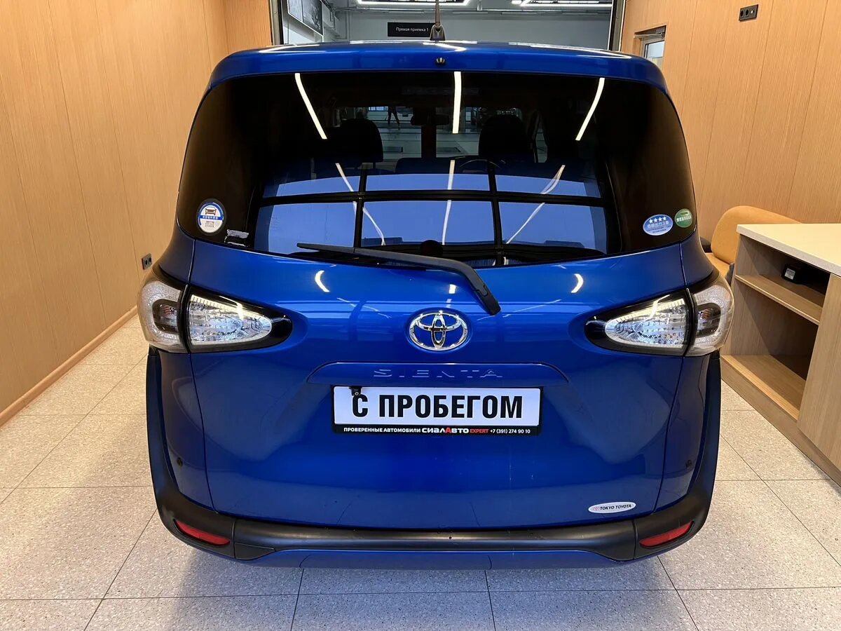Toyota Sienta 2018 6