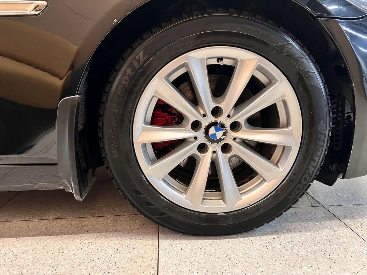 BMW 5 серии 2014 24