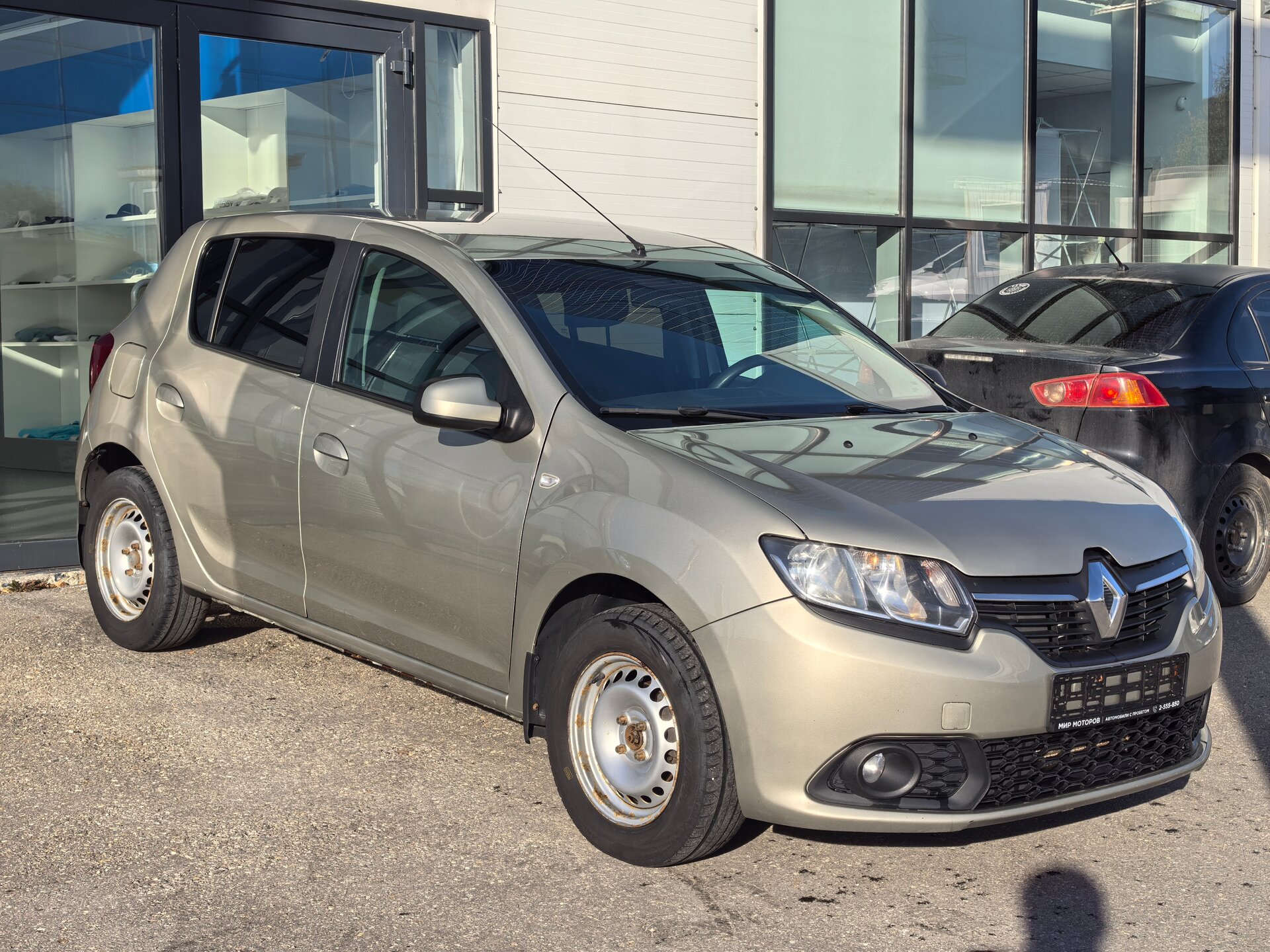 Renault Sandero, II Confort, 2016, Хэтчбек 5 дв.