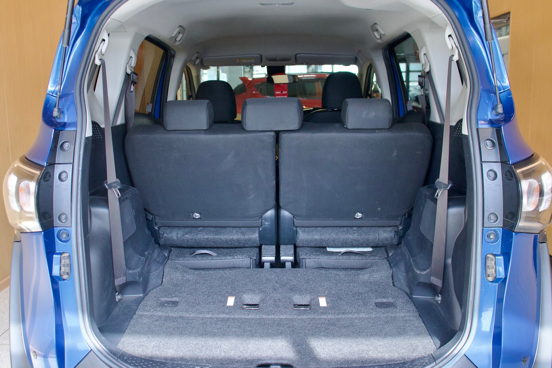 Toyota Sienta 2019 18