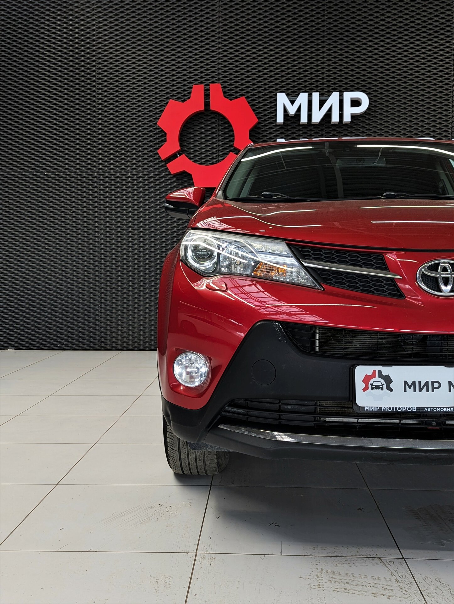 Toyota RAV4, IV (XA40) Комфорт Плюс, 2014, Внедорожник 5 дв.