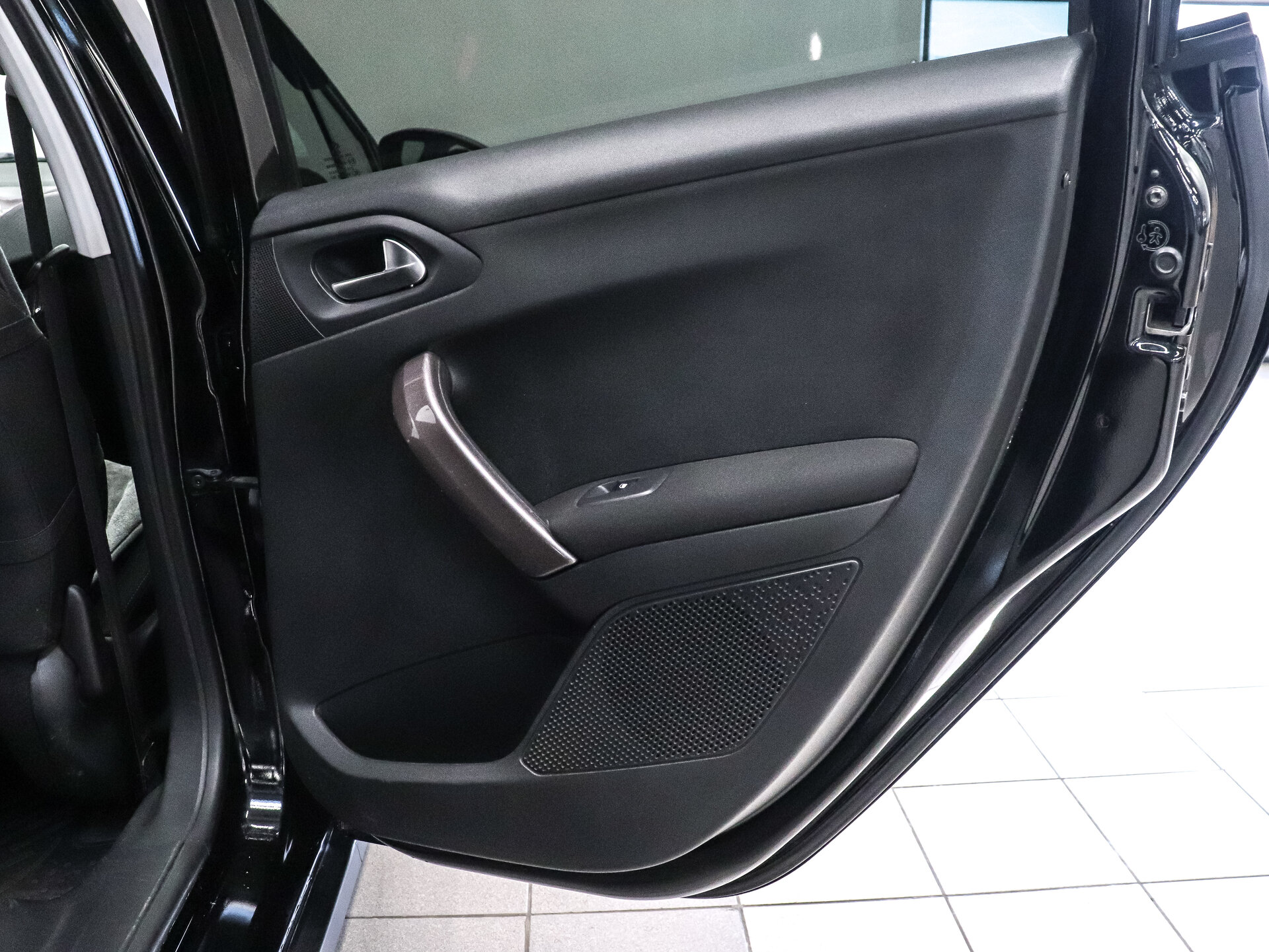 Peugeot 2008 2014 18