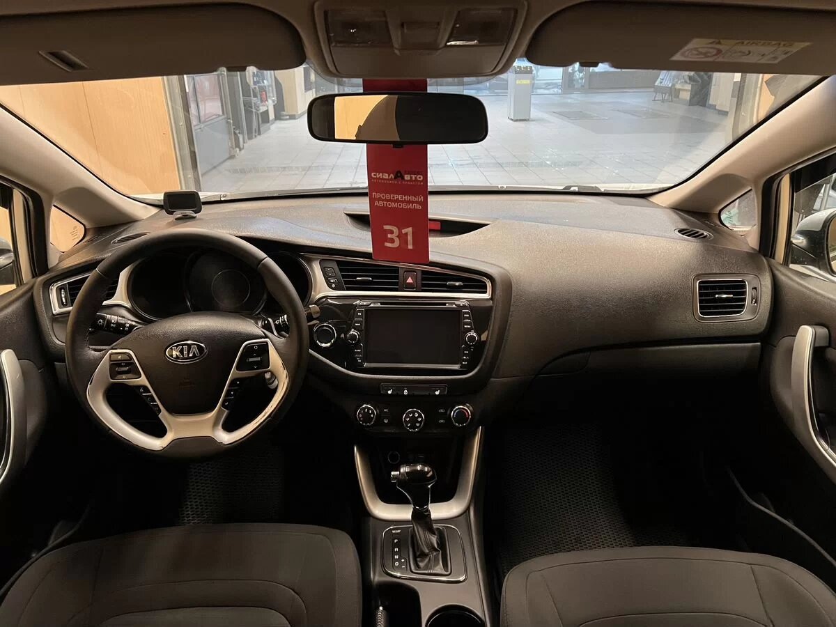 Kia Ceed 2016 18