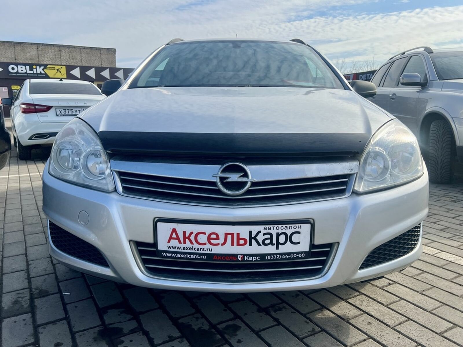 Opel Astra, H Рестайлинг  Универсал 5 дв. 2008 Серебряный 1.3d MT (90 л.с.) 150000 км