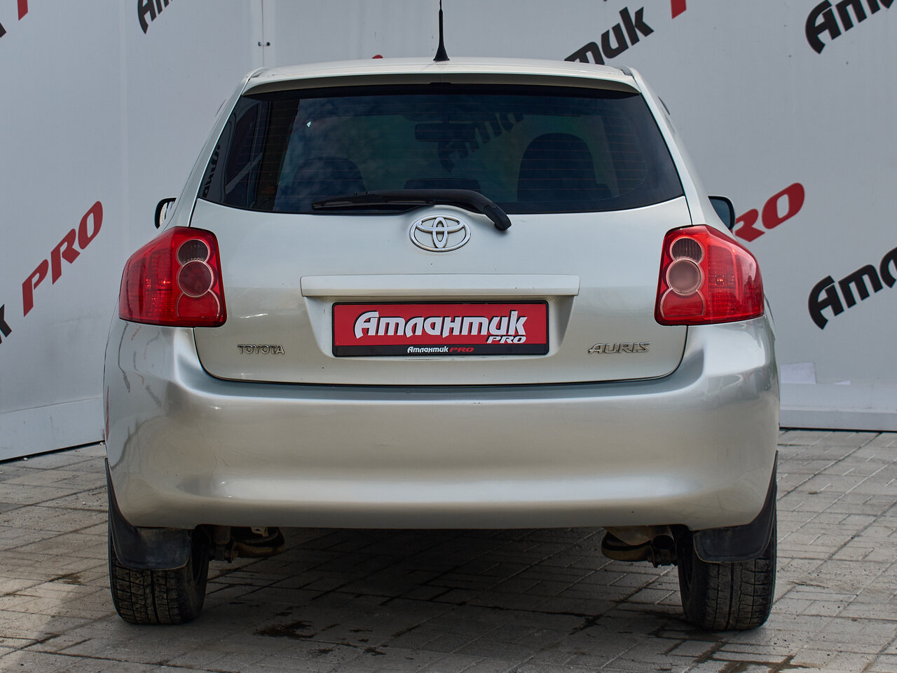 Купить Toyota Auris 1.6 AMT (124 л.с.), 2008 в Екатеренбурге