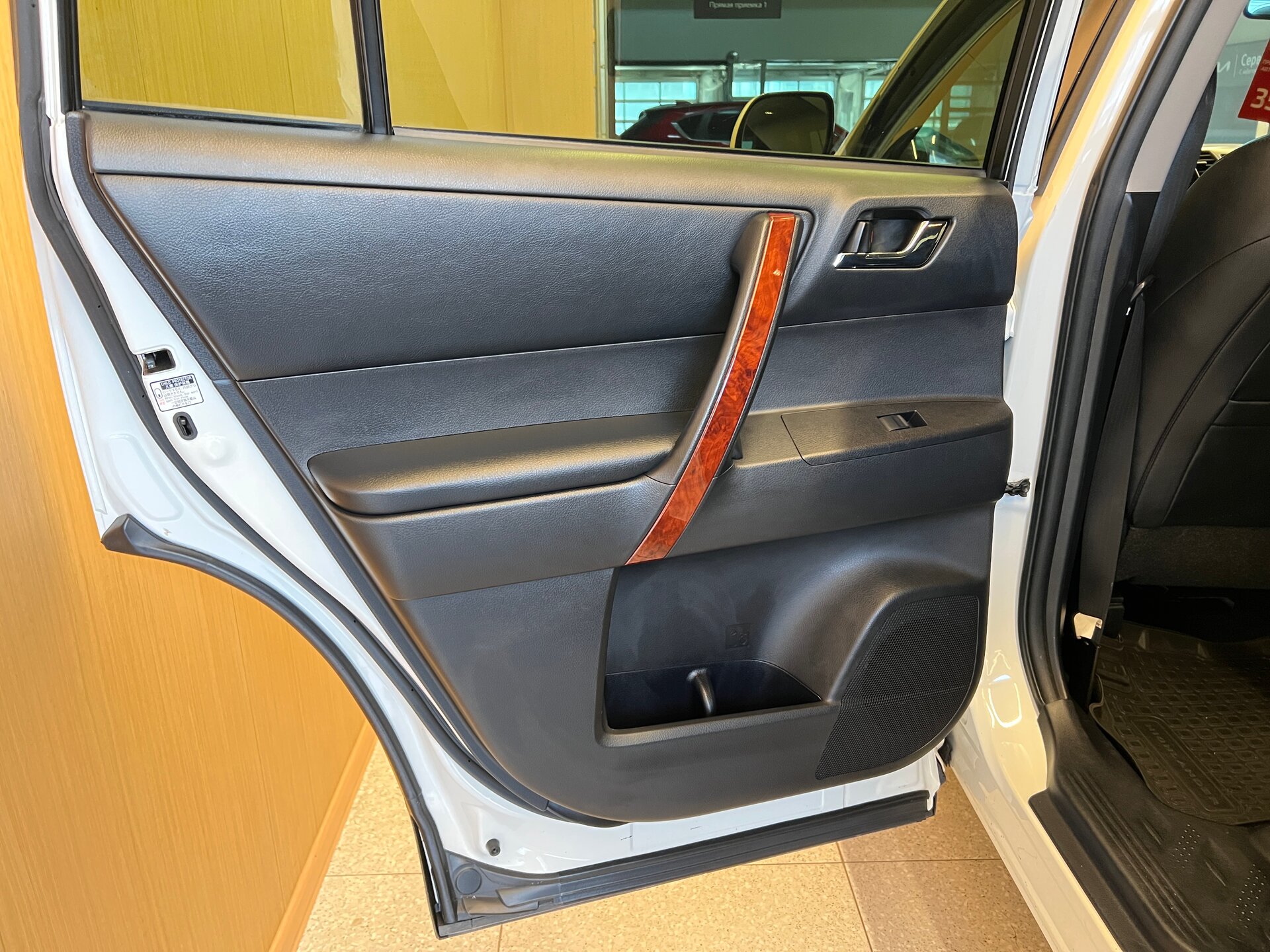 Toyota Highlander 2012 22