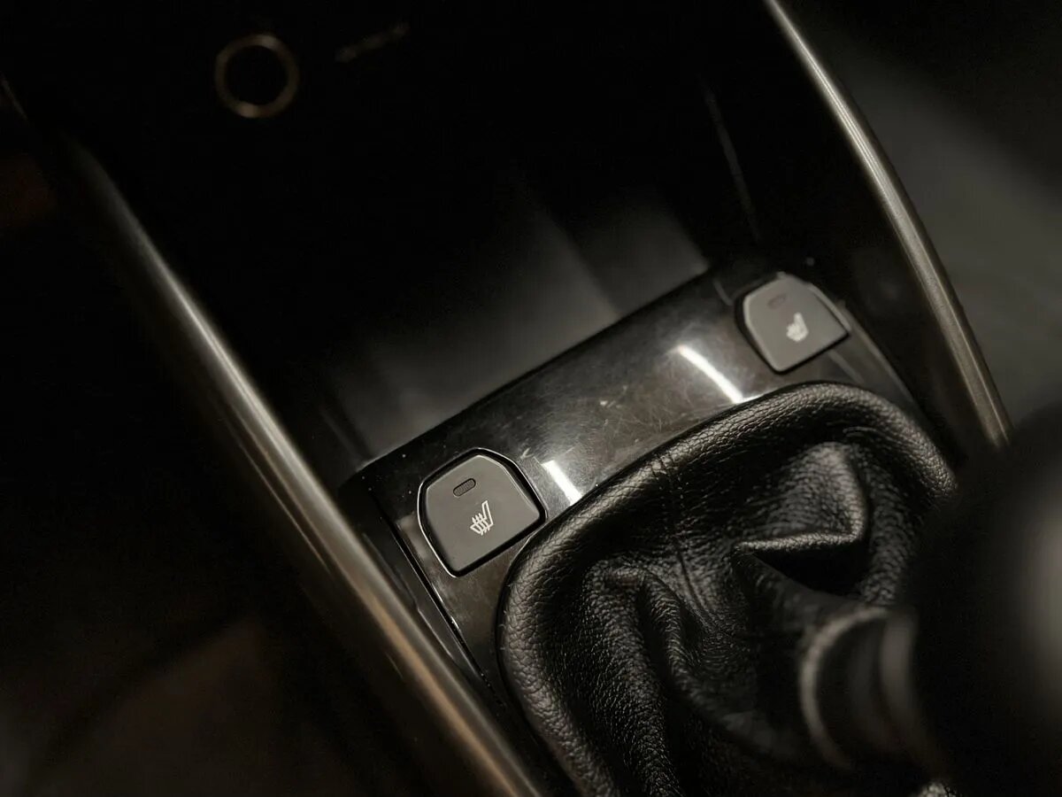 Kia Cerato 2011 12