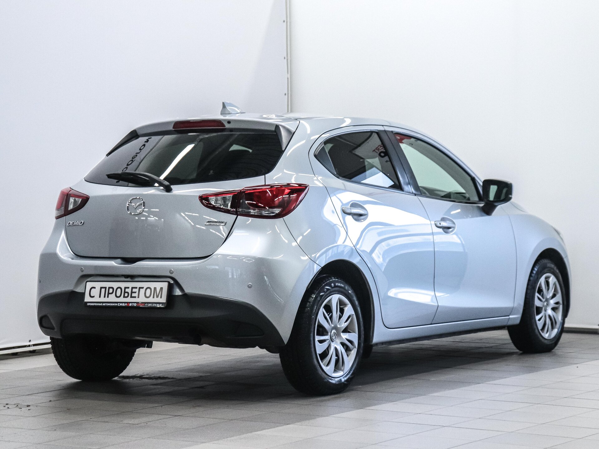 Mazda Demio 2019 3