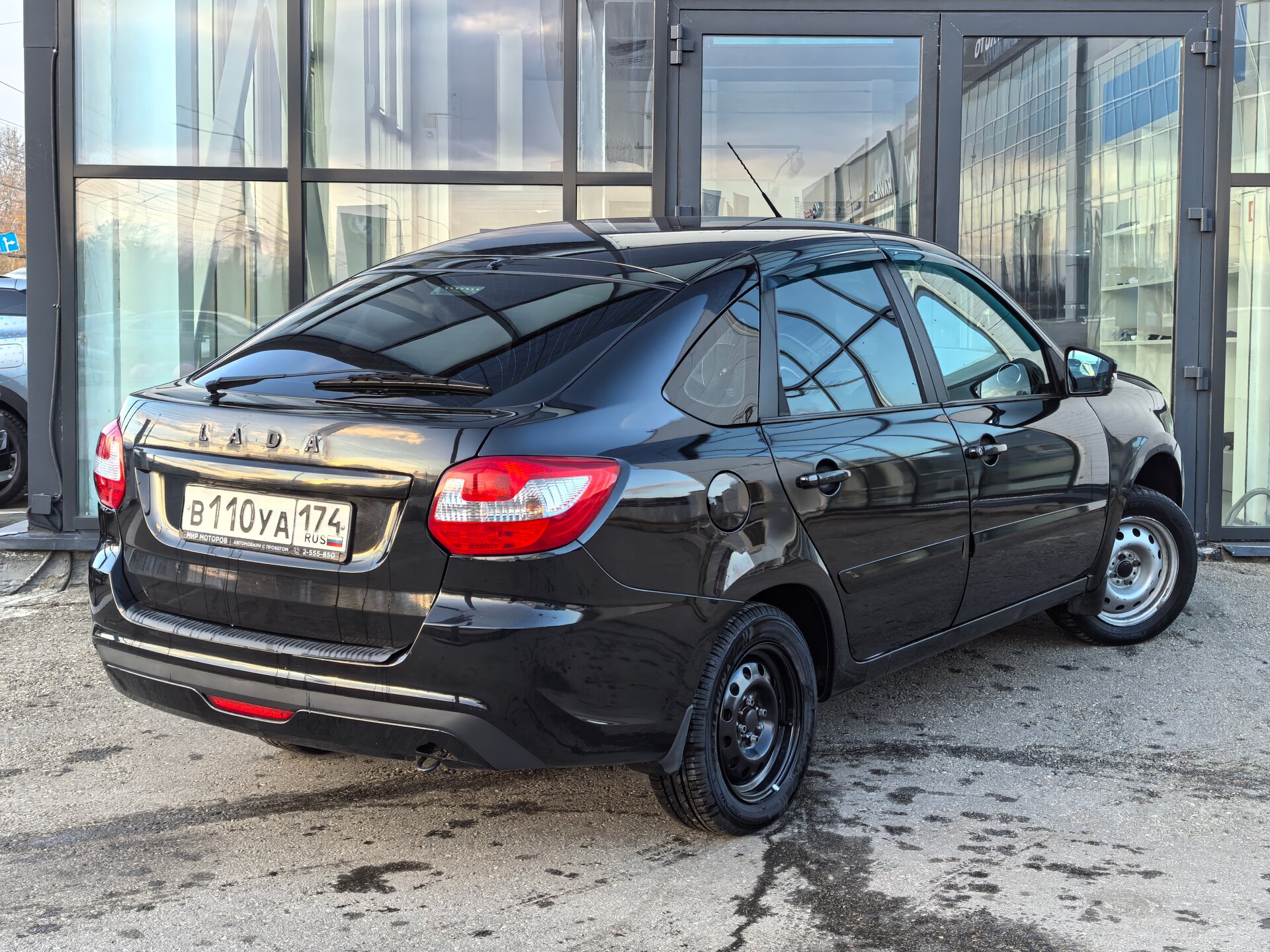 Lada (ВАЗ) Granta, I Рестайлинг Comfort (2018-2022), 2018, Хэтчбек 5 дв.