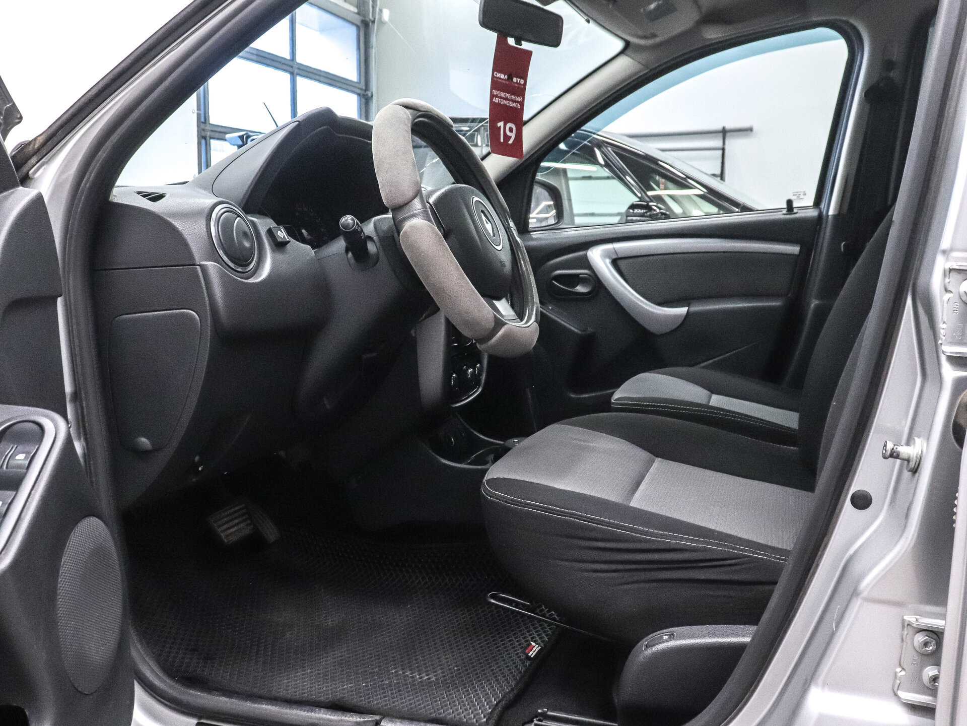 Renault Duster 2012 10