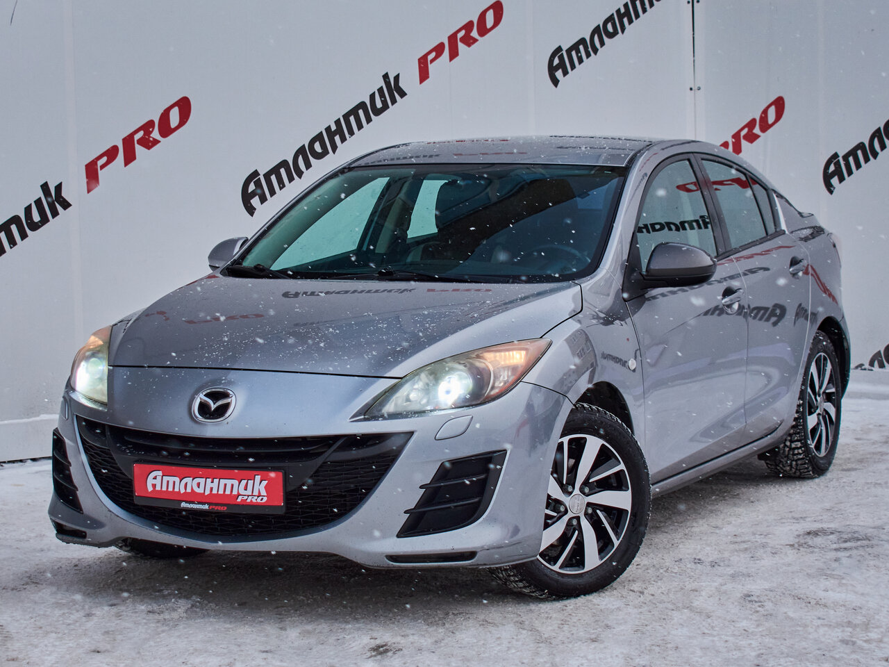 Купить Mazda 3 1.6 MT (105 л.с.), 2010 в Екатеренбурге