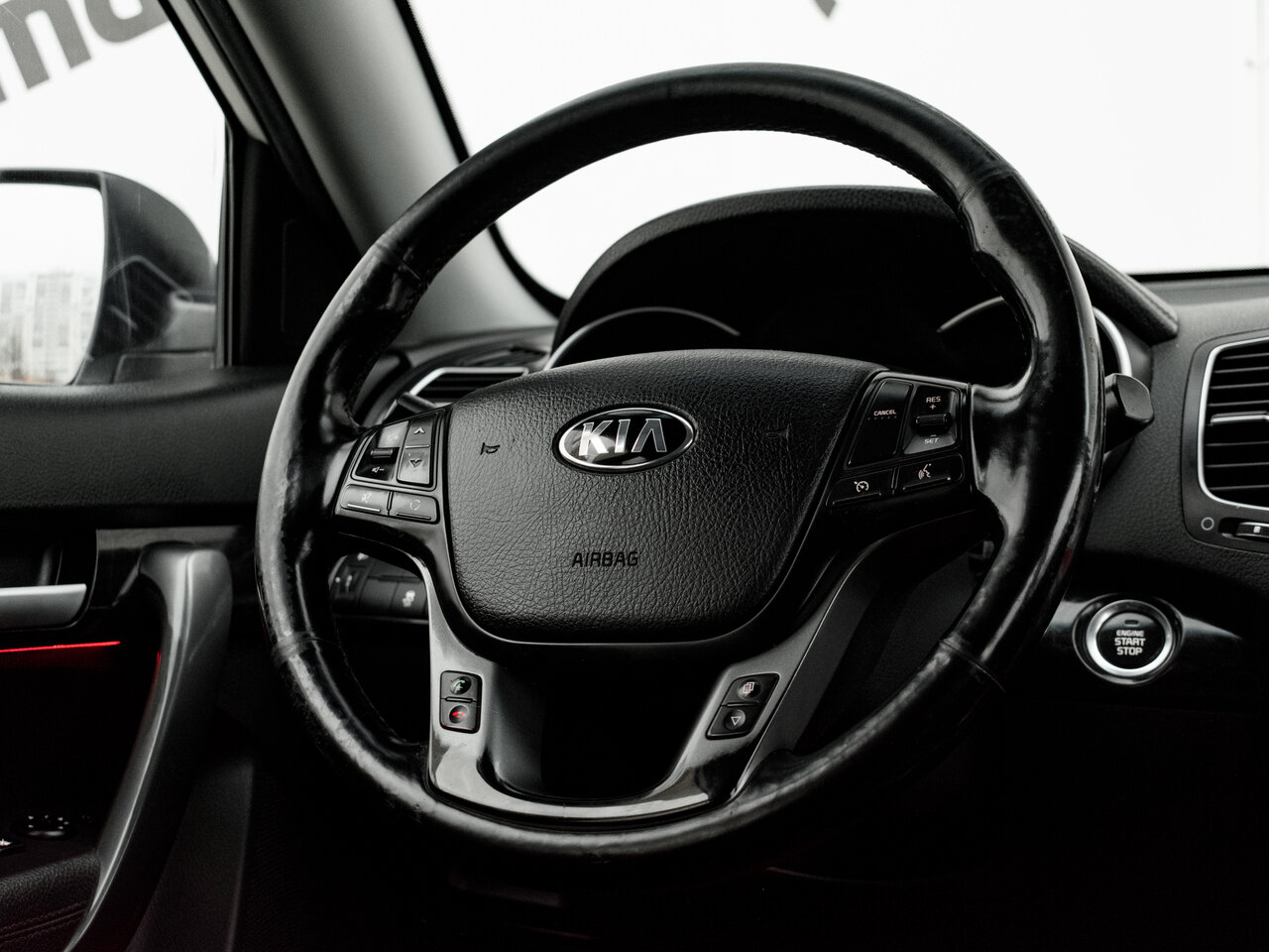 Купить Kia Sorento 2.4 AT (175 л.с.) 4WD, 2017 в Екатеренбурге