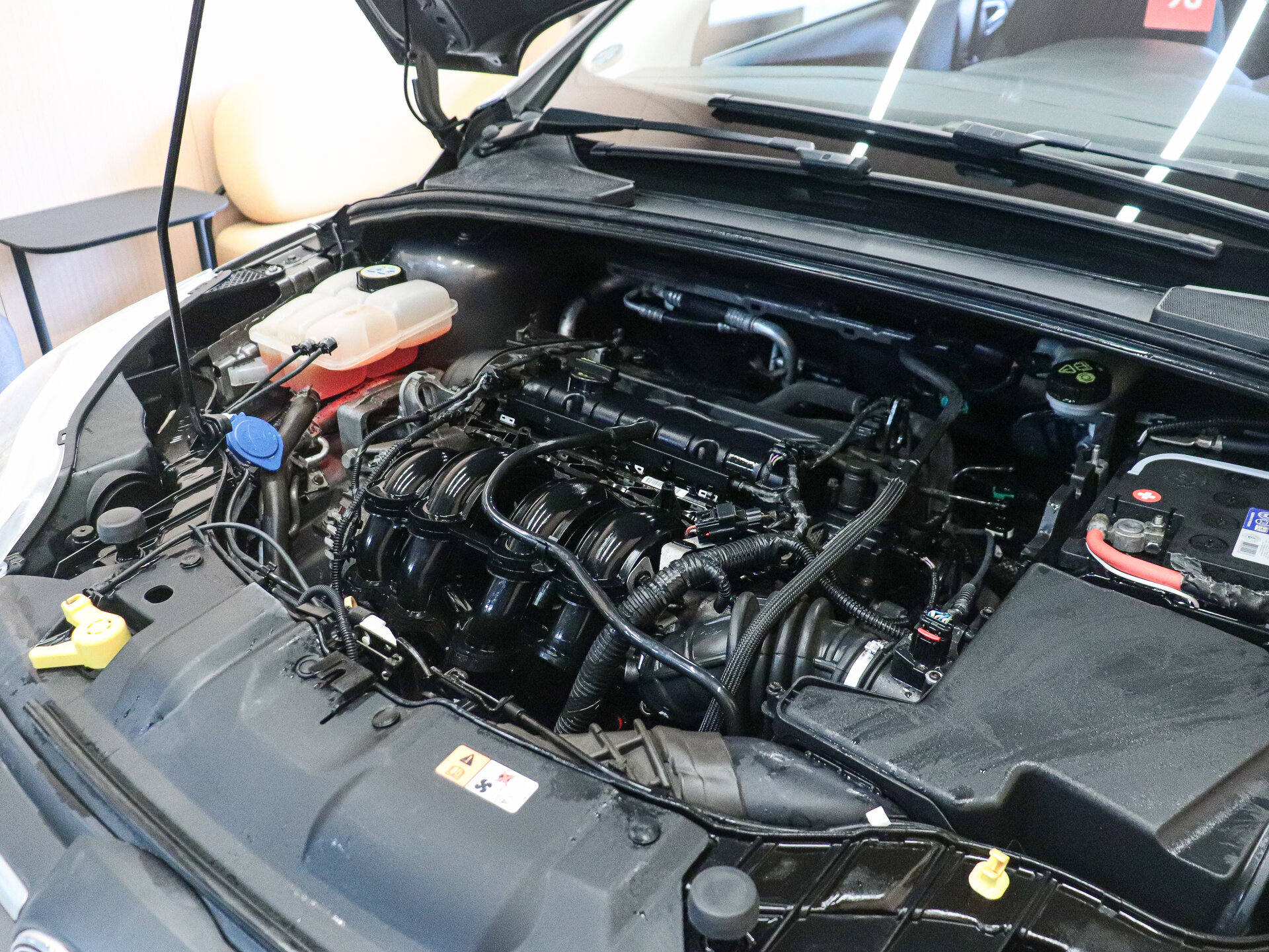 Ford Focus 2011 25