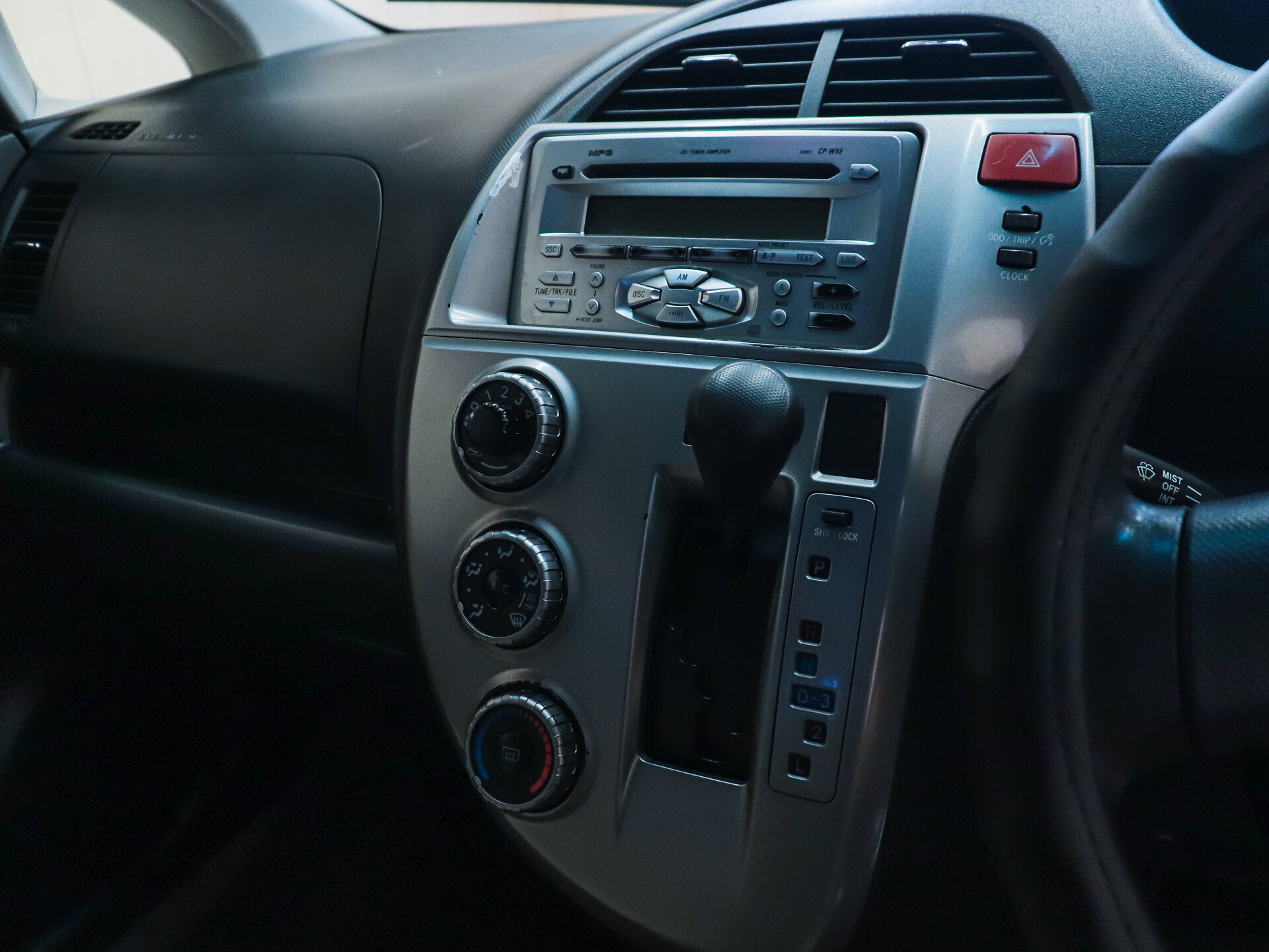 Toyota Ractis 2007 16