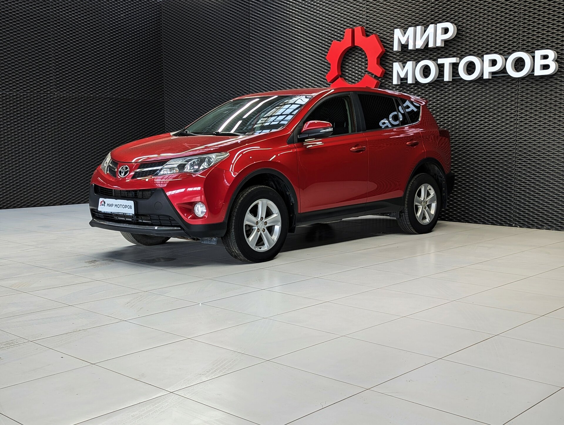 Toyota RAV4, IV (XA40) Комфорт Плюс, 2014, Внедорожник 5 дв. 