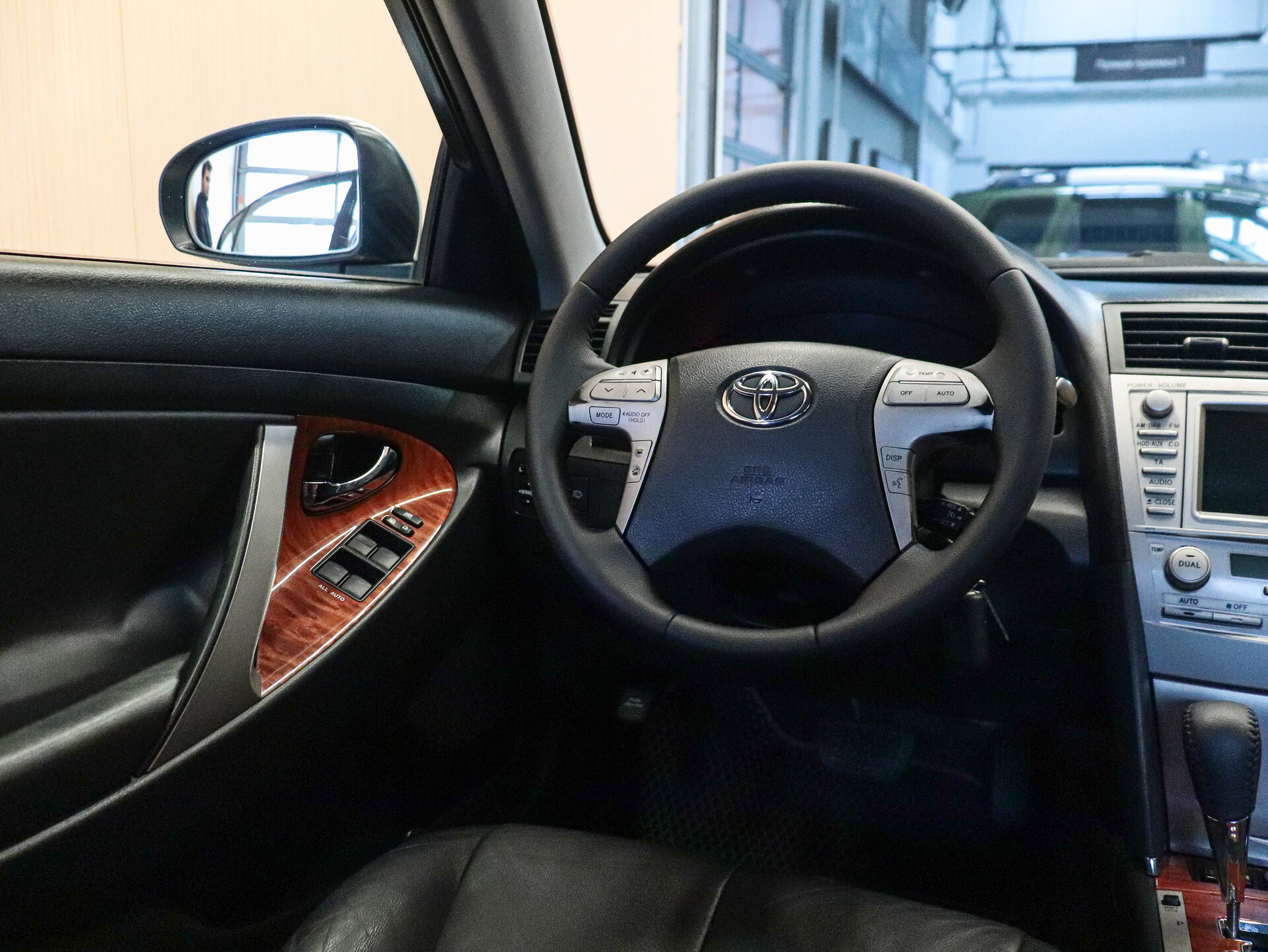Toyota Camry 2010 18