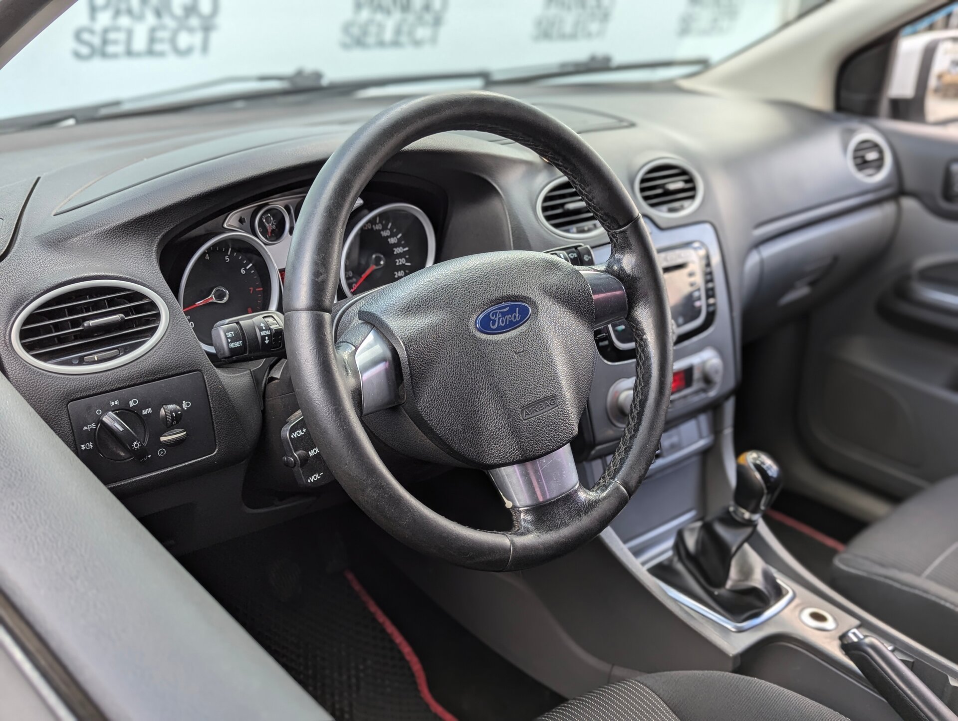 Ford Focus, II Рестайлинг Titanium, 2010, Хэтчбек 5 дв.